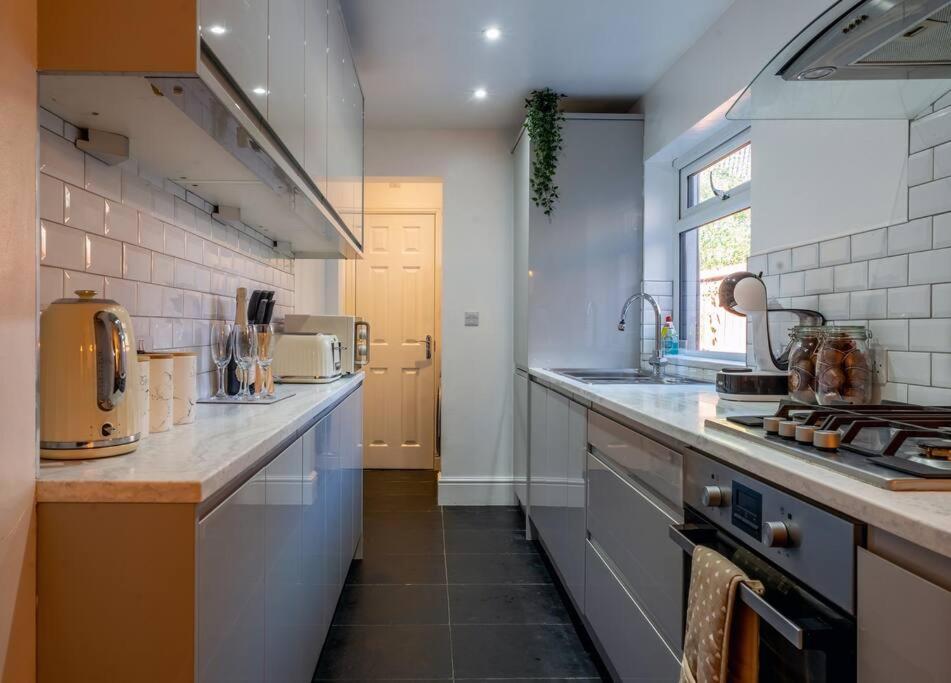 No6 - Beverley - Elegant Townhouse - Central Location Esterno foto